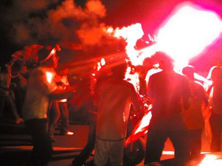B Lflama N5al3o La3dowaaaaaaaaaaaaaaaa