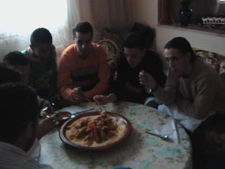 gas3a de couskoss a l occasion de la viste de les amis de tetouan au salé